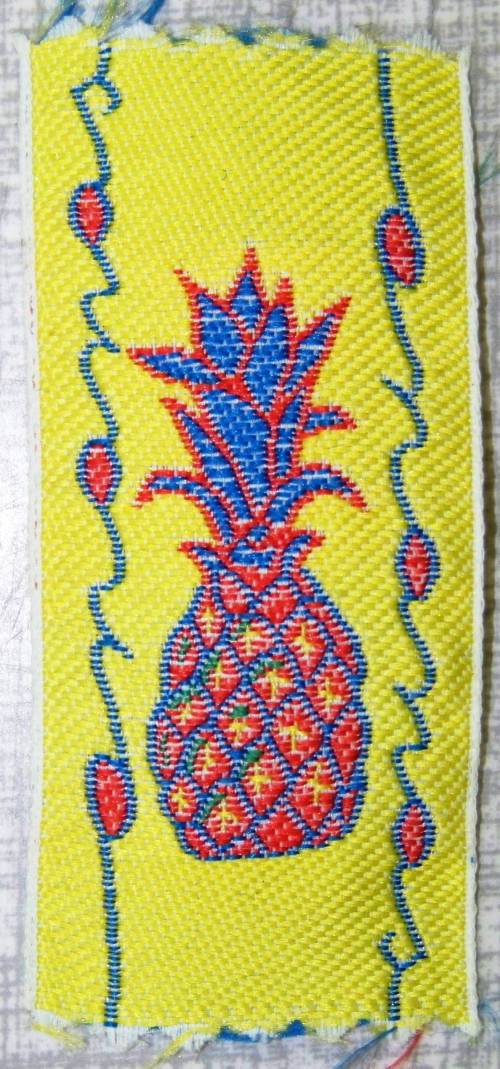 Ruban tissé au jacquard