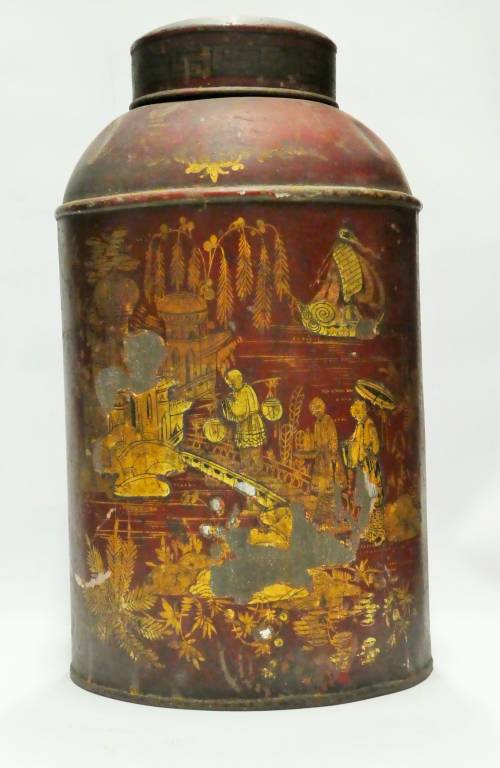 Pot à thé métallique