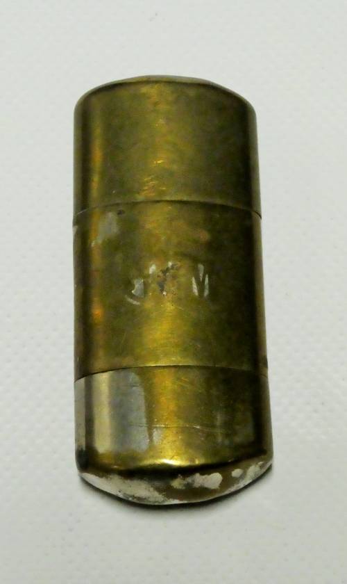 Briquet avec réserve d'essence