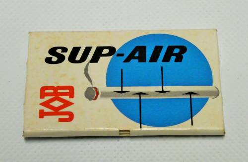 Paquet de feuilles à cigarettes "Sup-Air-Job"