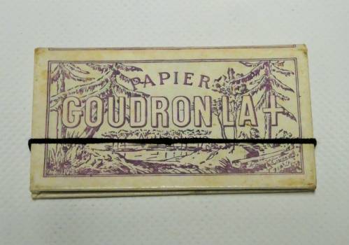 Paquet de feuilles à cigarettes "Goudron La+"