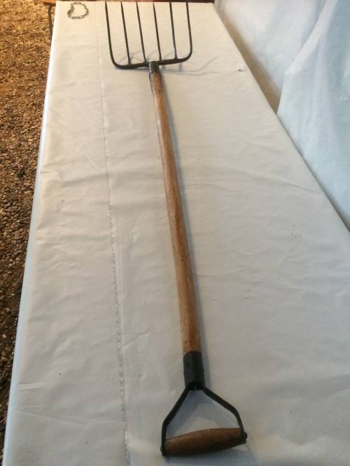 Fourche à six dents