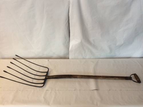 Fourche à six dents